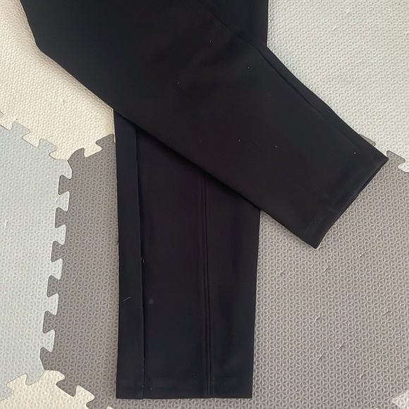 NWOT Gap black leggings - Picture 3 of 6